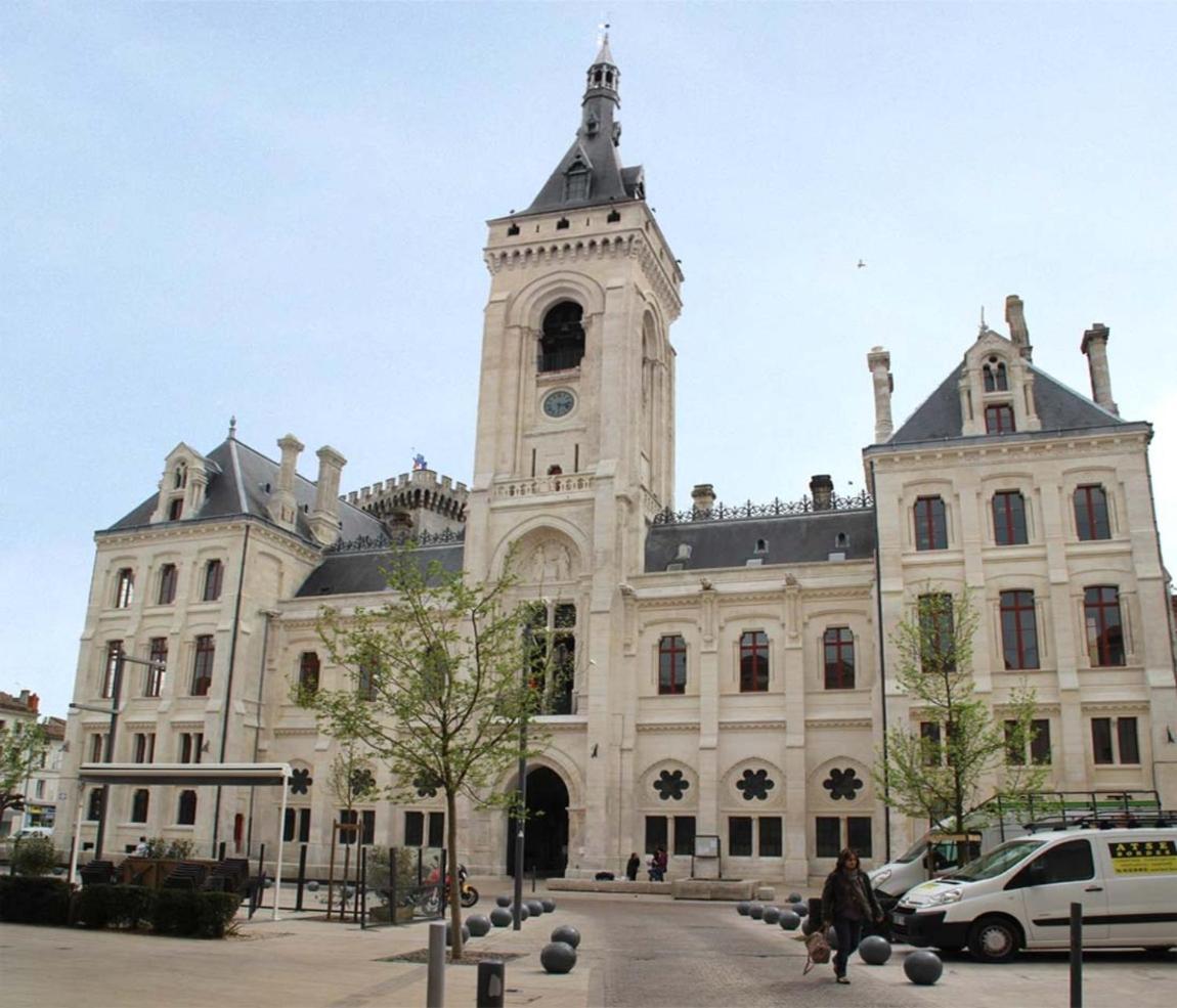 La Suite Angoulême Extérieur photo